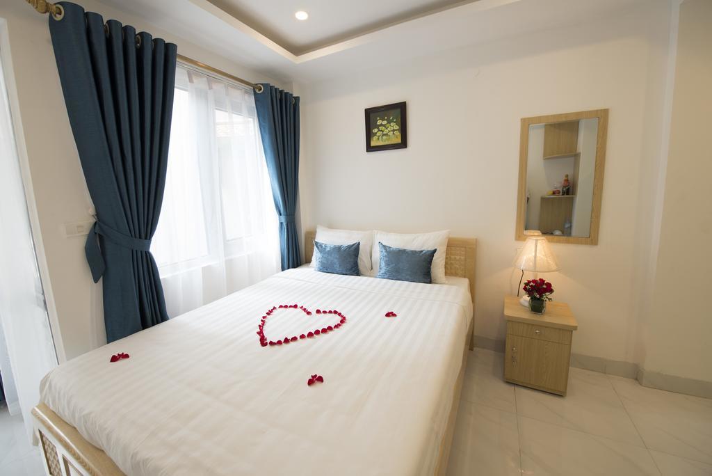 Ha Noi Holiday Center Hotel Hanoi Exterior photo