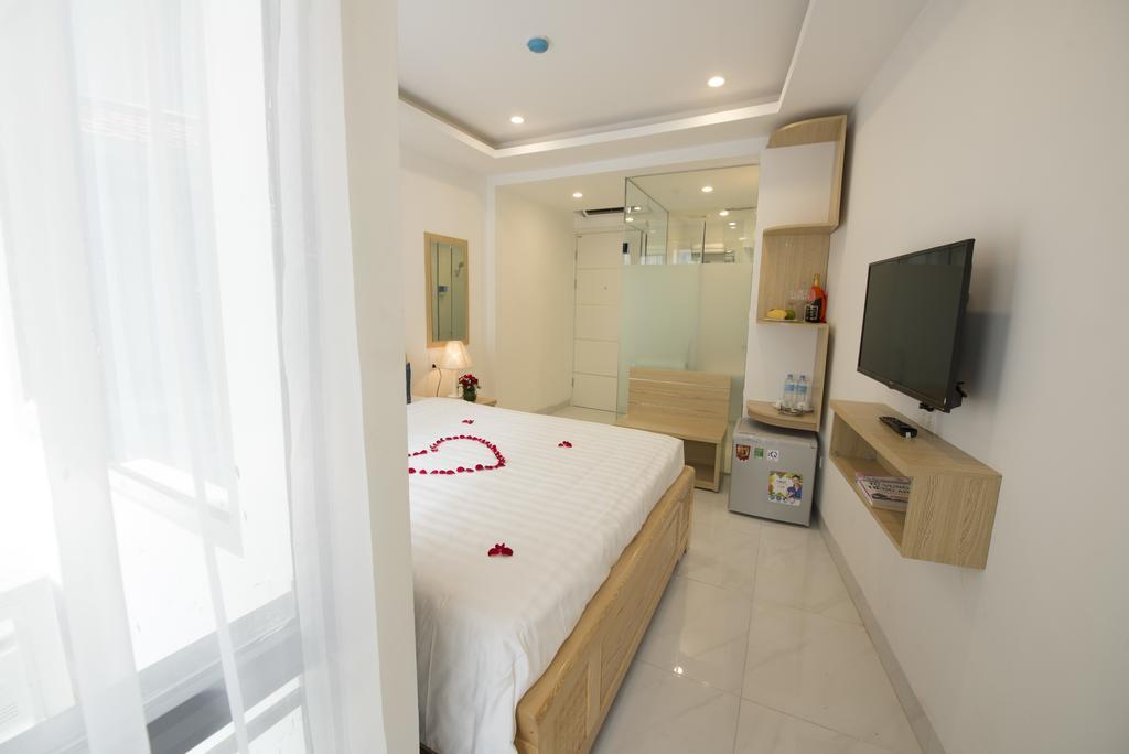 Ha Noi Holiday Center Hotel Hanoi Exterior photo