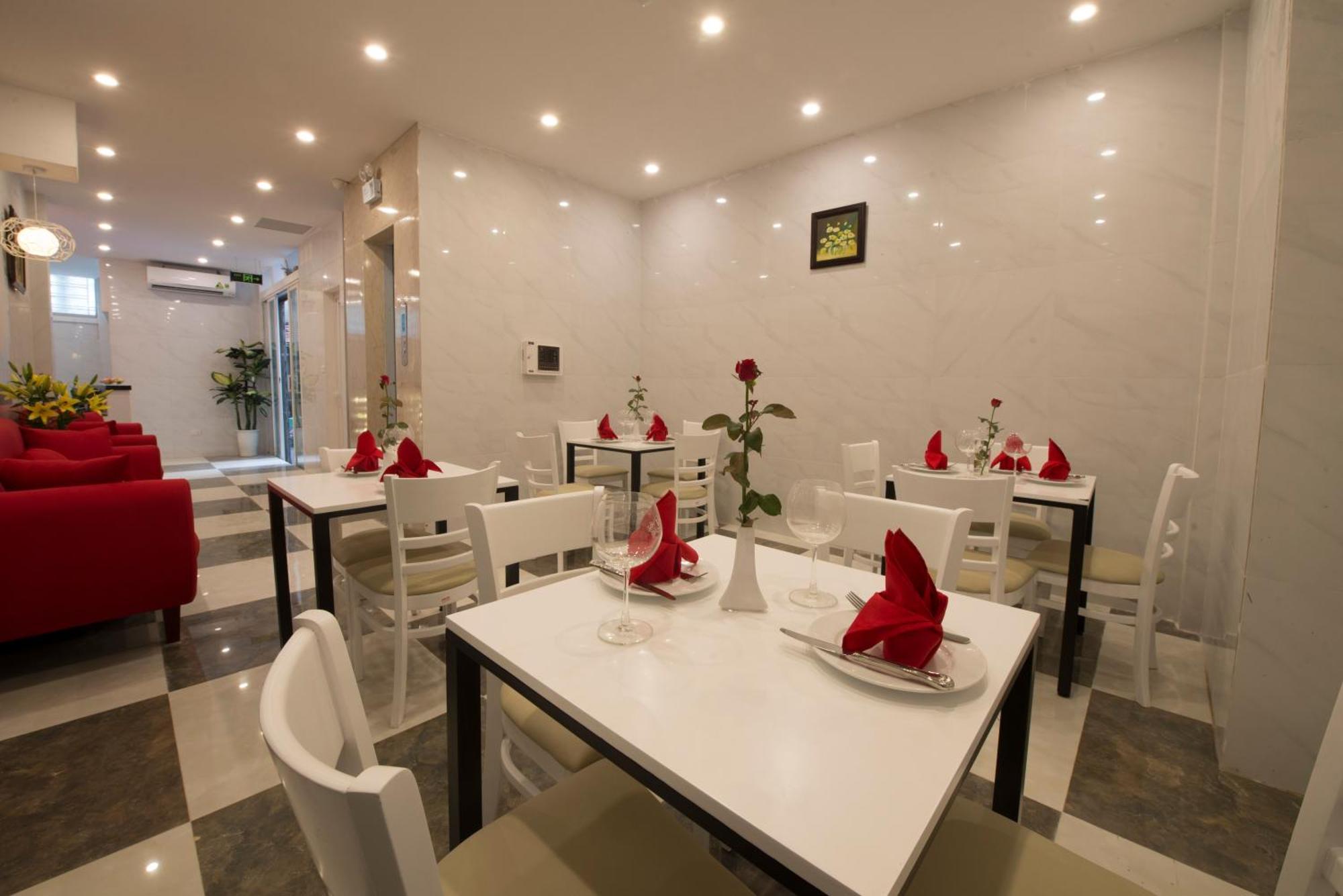 Ha Noi Holiday Center Hotel Hanoi Exterior photo
